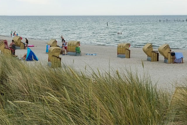 Strand im Sommer auf Fehmarn